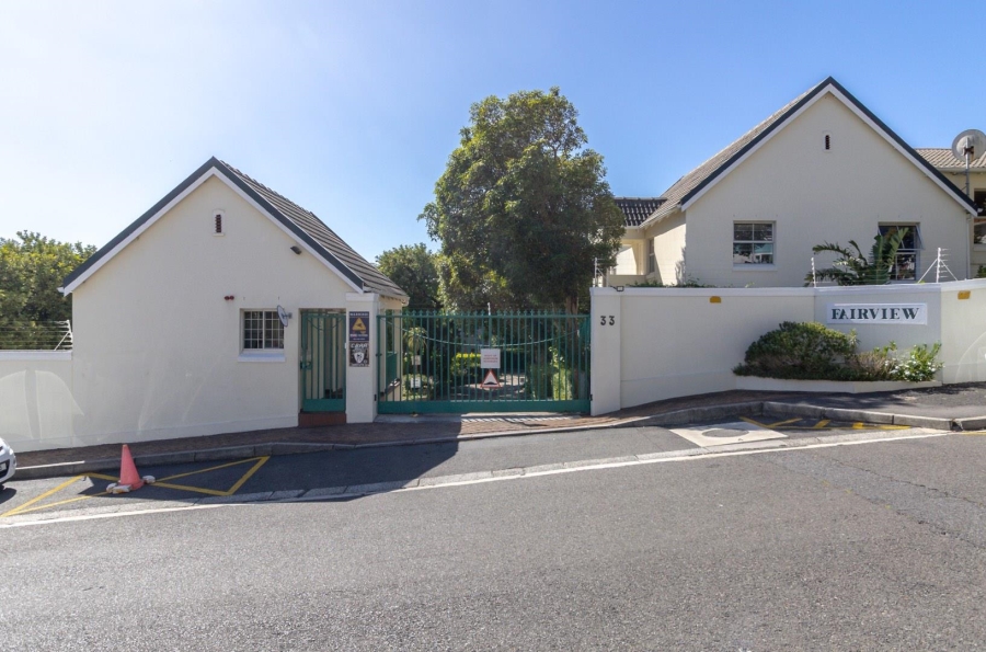 To Let 0 Bedroom Property for Rent in Vredehoek Western Cape